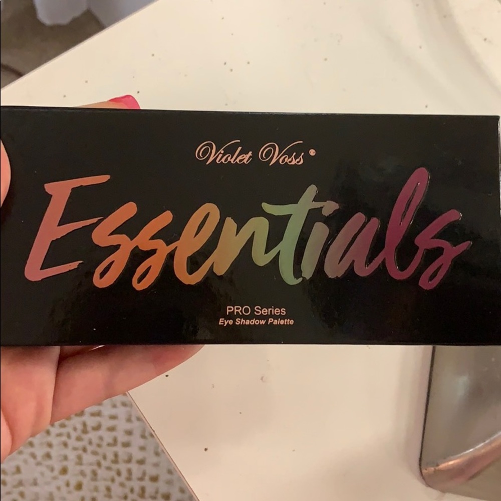 Eyeshadow pallete